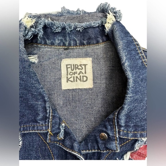 Furst Of A Kind LF Distressed Denim Jean Jacket Women’s Size Medium to Small - Picture 7 of 13